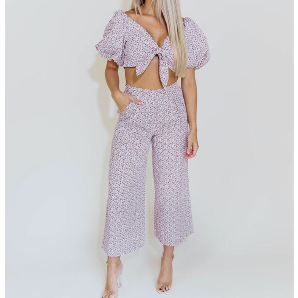 KITTENISH Haley floral top & bottom set!